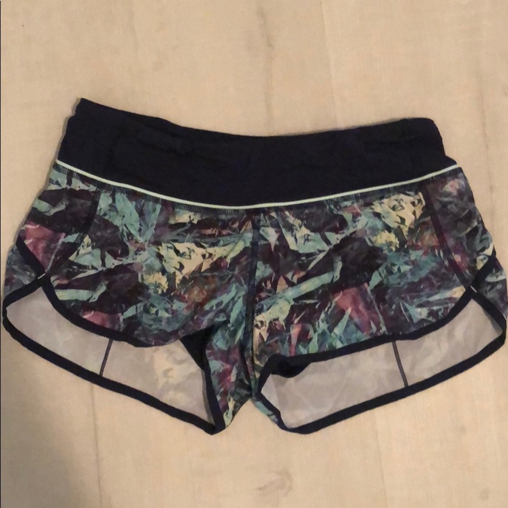 Lululemon Speed Shorts Size 4